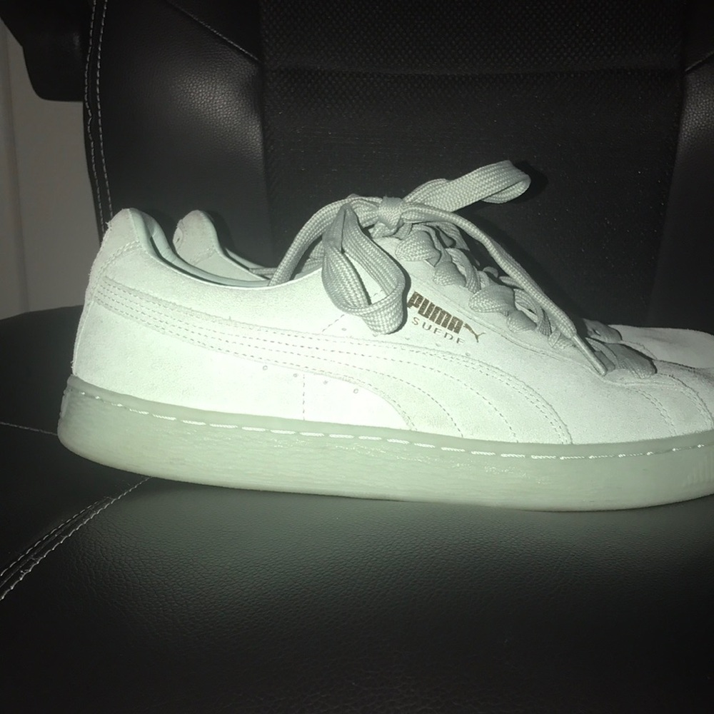 Puma low tops